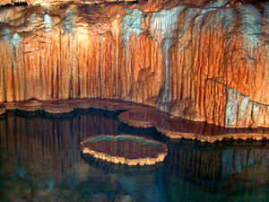 Onondaga Cave State Park