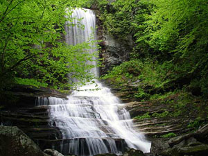 Raven Rock Falls