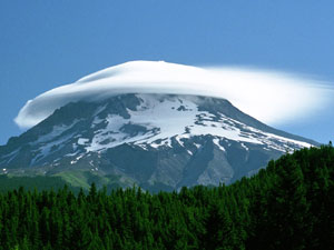 Mount Hood - unusual cloud