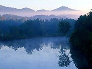 Blue Ridge Mountains - lake near Blue Ridge Parkway