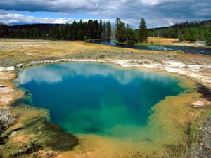 Yellowstone National Park - Morning Glory Pool