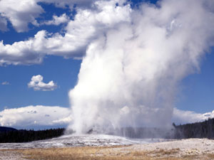 Yellowstone National Park - Old Faithful